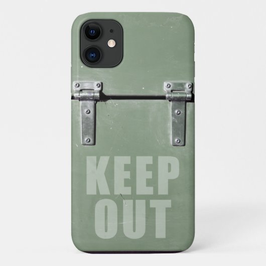 立ち入り禁止の金属ドア Case-Mate iPhoneケース (裏面)
