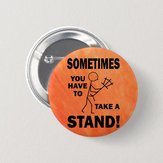 立つ 缶バッジ (正面&裏面)