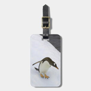 立つGentooのペンギンのPygoscelisパプア) ラゲッジタグ