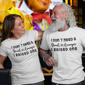 立派な弁護士は育てたくない | MOMパパ Tシャツ