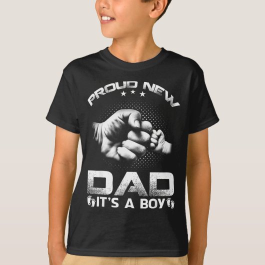立派な新米パパ おめでとう!赤ちゃんは男の子 Tシャツ (正面)