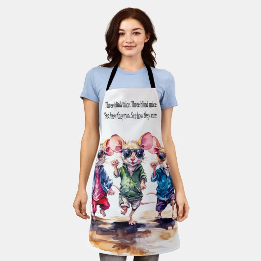 童韻 エプロン (着用した状態)