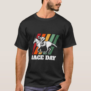 競馬レースの日キーダービーホースジョッキー Tシャツ