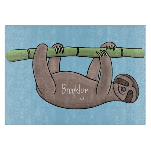 竹の漫画の上の可愛い笑顔のナマケモノイラストレーション カッティングボード (正面)