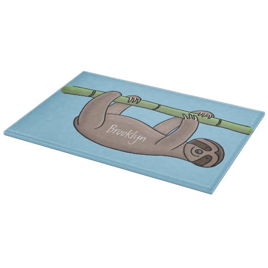 竹の漫画の上の可愛い笑顔のナマケモノイラストレーション カッティングボード (角)