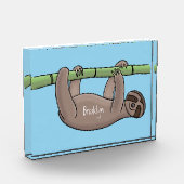 竹の漫画の上の可愛い笑顔のナマケモノイラストレーション フォトブロック (左)