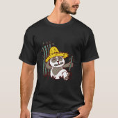 竹を食べるパンダ農家 Tシャツ (正面)