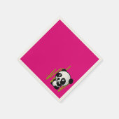 竹林の中にかわいい白黒パンダ。 スタンダードカクテルナプキン (角)