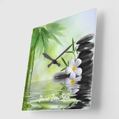 竹禅パーソナライズされた石水プルメリア スクエア壁時計 (傾斜)