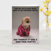 笑いおもしろい犬誕生日グリーティングカード カード (黄色い花)