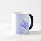 、笑い生きている、薄紫のチューリップ愛 モーフィングマグカップ (正面右)