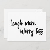 笑い続け、心配の少ない感動的引用文 ポストカード (正面/裏面)