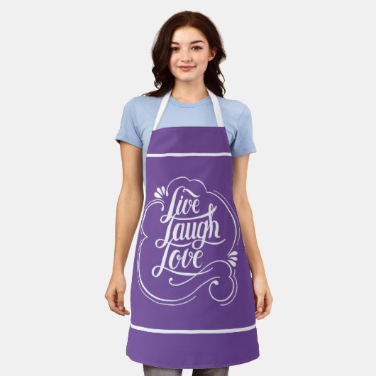 笑う愛 エプロン (着用した状態)