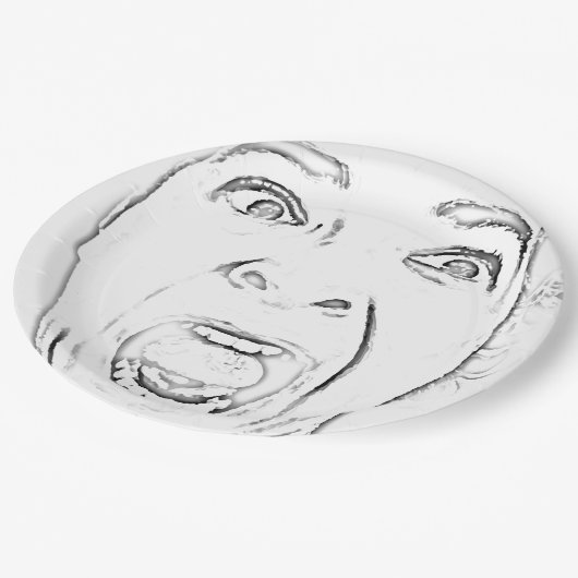 笑わされるなおびえさせていたわめく顔 ペーパープレート (アングル)