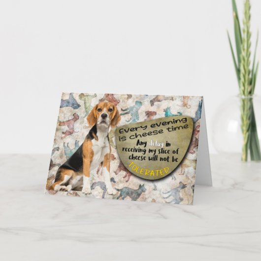 笑わされる考えBeagle誕生日カード カード (正面)