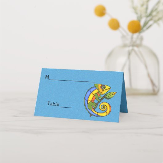 笑顔のカラフルカートゥーンリザードオンブランチリーフ プレイスカード (正面)