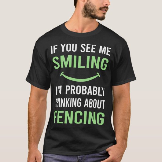 笑顔のフェンシングフェンサー Tシャツ (正面)