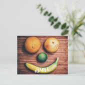 笑顔のフルーツおもしろい食品スマイルはがき ポストカード (スタンド正面)