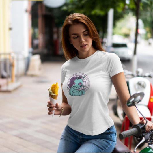 笑顔のブードゥー人形 Tシャツ