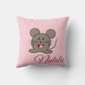 笑顔のマウス – パステルピンクモノグラムの色 クッション (裏面)