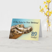 笑顔のワニ付き89誕生日カード カード (黄色い花)