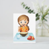 笑顔の女の子食べの朝食 ポストカード (スタンド正面)