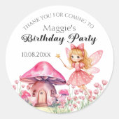 笑顔の妖精とピンクのキノコの誕生日パーティー ラウンドシール (正面)