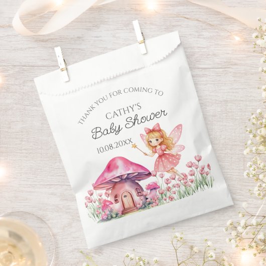 笑顔の妖精とピンクのキノコの赤ちゃんシャワー フェイバーバッグ (クリップ留めされた状態)