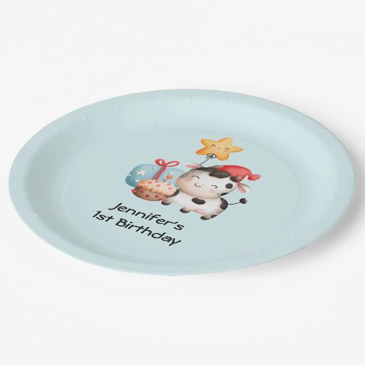 笑顔の牛かわいい愛らしい誕生日 ペーパープレート (アングル)