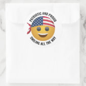 笑顔の絵文字顔 ラウンドシール (バッグ)