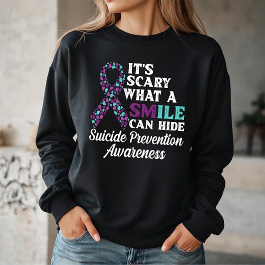 笑顔の裏に隠された恐怖 スウェットシャツ