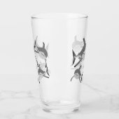 笑顔よくはしゃぐのサメ海ライフイラストレーション タンブラーグラス (左)