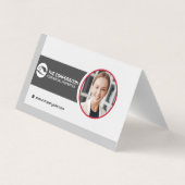 笑顔を見せるビジネスマン |企業の | | QRコード 名刺 (裏面)