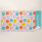 笑顔カラフルの幸せ顔模様 ビーチタオル (正面)