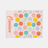 笑顔カラフルの幸せ顔模様 フリースブランケット (正面(横))