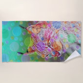 笑顔、カラフルオオヤマネコ – 抽象芸術 ビーチタオル (正面)