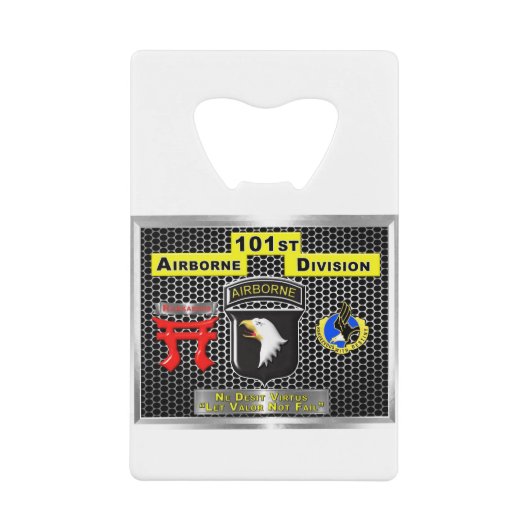 第すごい101空挺師団の新デザイン クレジットカード栓抜き (正面)