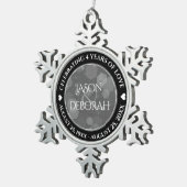 第エレガント4回リネン結婚ズ記念お祝い スノーフレークピューターオーナメント (右)