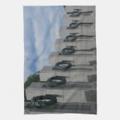 第二次世界大戦の記念リースI キッチンタオル (縦)