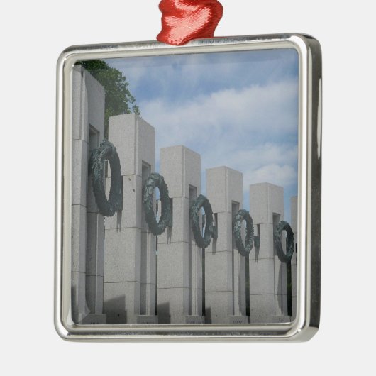 第二次世界大戦の記念リースI メタルオーナメント (左)