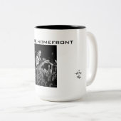 第二次世界大戦 – ホームフロントの飲料マグカップ ツートーンマグカップ (正面右)