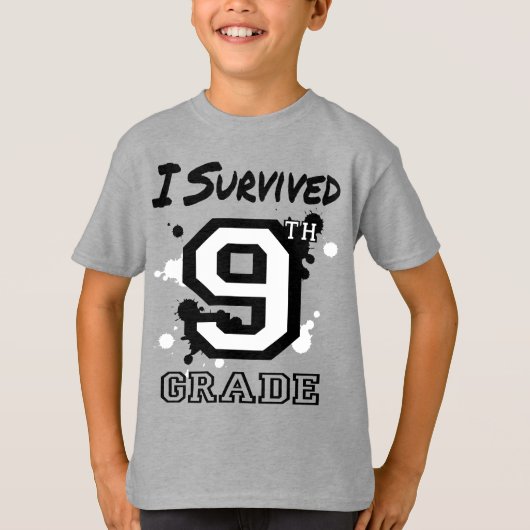 第生き延び9級 Tシャツ (正面)