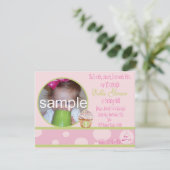 第1バースデーカップケーキ招待状-ピンク&グリーン 招待状 (スタンド正面)