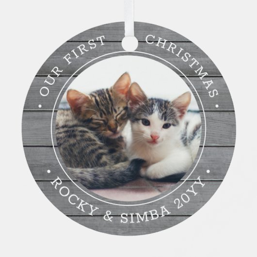 第1回クリスマス2ペット写真グレーフェイクウッド メタルオーナメント (裏面)