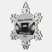 第1回クリスマス(2つのルーム) スノーフレークピューターオーナメント (右)