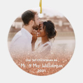 第1回結婚したクリスマスミセスバラ金ゴールドグリッター セラミックオーナメント (裏面)