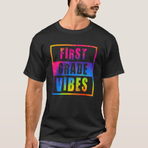 第1学年バイブ学校初日新学期 Tシャツ