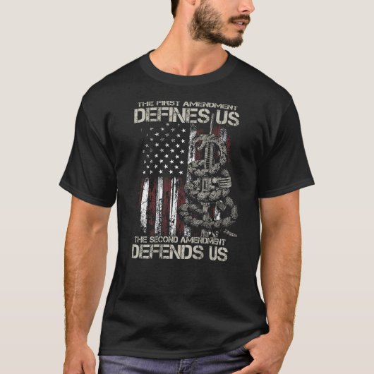 第1改正は米国のBA旗を定めている Tシャツ (正面)