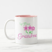 第1時間の祖母ピンクの花 ツートーンマグカップ (左)