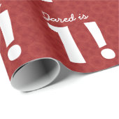 第1男の子または女の子のための誕生日の名前をカスタムするの赤 ラッピングペーパー (ロールコーナー)